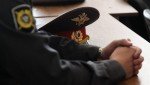 В зеленогорской полиции наградили мужчину, который обнаружил в банкомате забытые незнакомкой 30 тысяч рублей